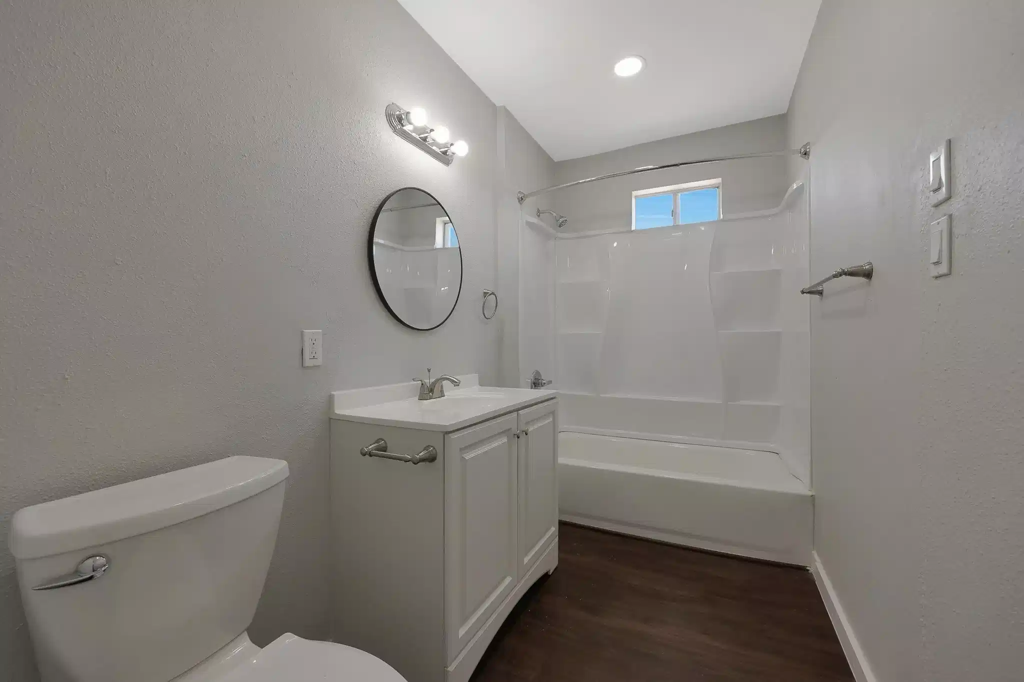 PDP 85051, Phoenix - Phoenix, Arizona, United States - #30719 : Room in 8 Bed 3 Bath - Bathroom