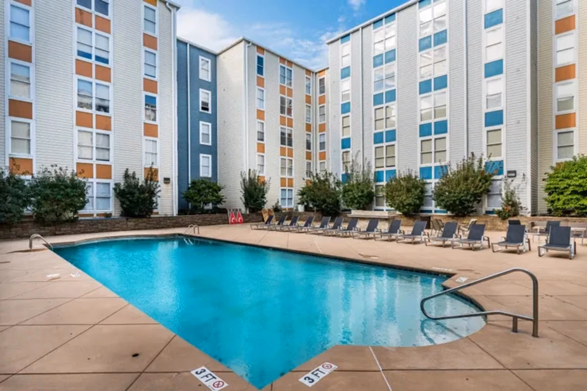 Cp Cincy, Cincinnati - Cincinnati, Ohio, United States - Amenities