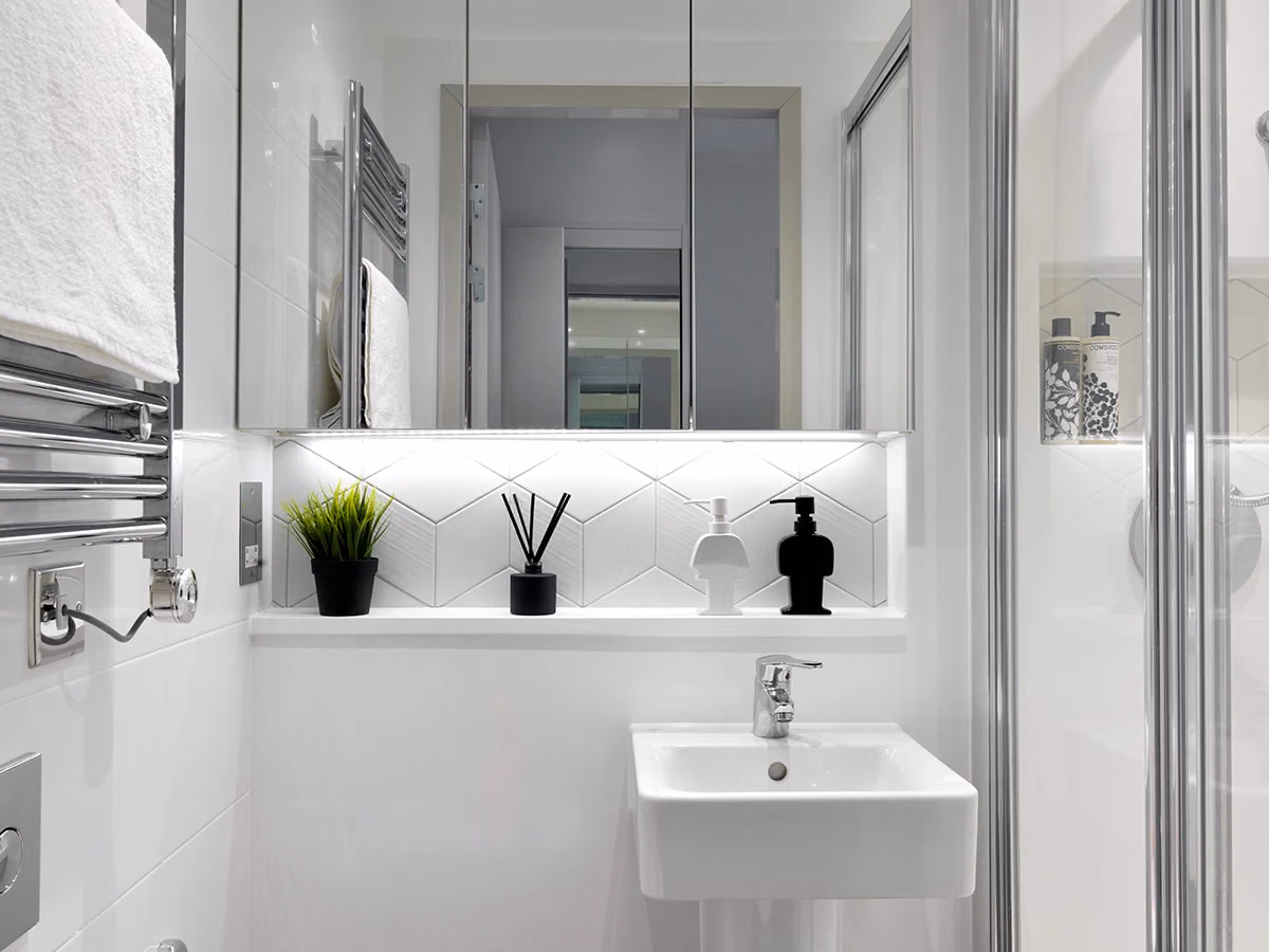 Amenities?w=400&h=260&fit=crop&q=40&auto=format&trim=auto