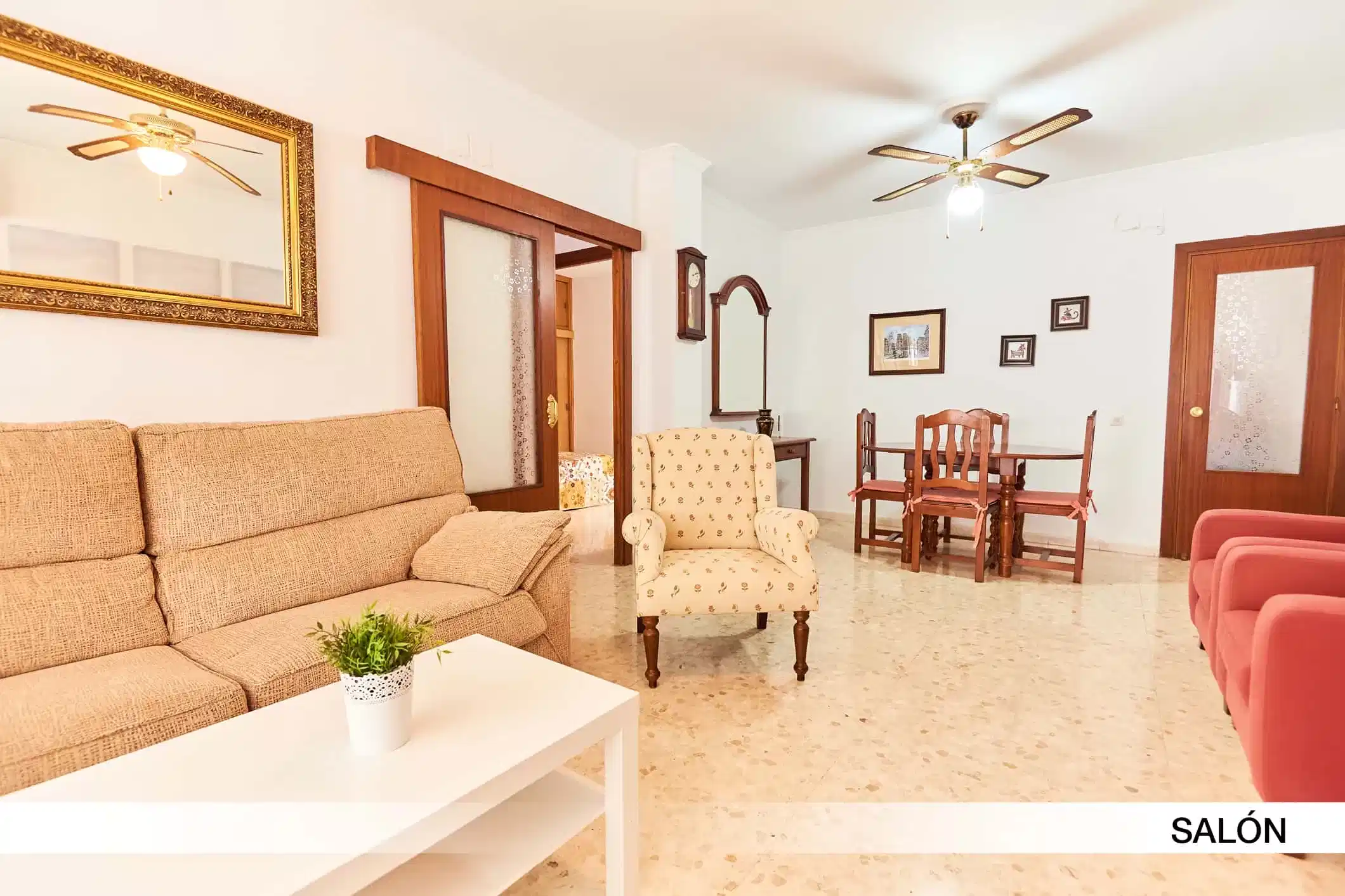 Exterior?w=400&h=260&fit=crop&q=40&auto=format&trim=auto