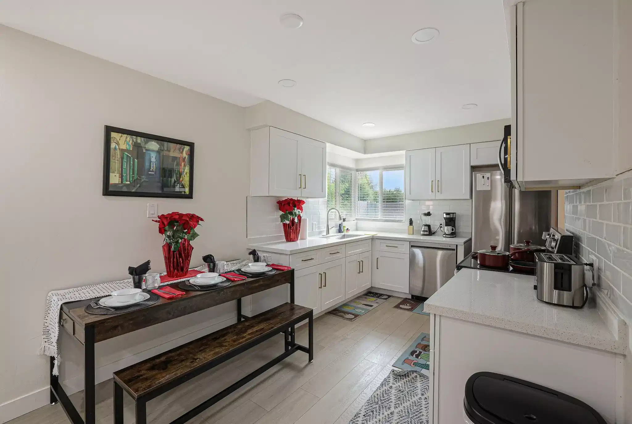 PDP 85301, Glendale - Glendale, Arizona, United States - #19875: Room in 6 Bed 2 Bath - Kitchen