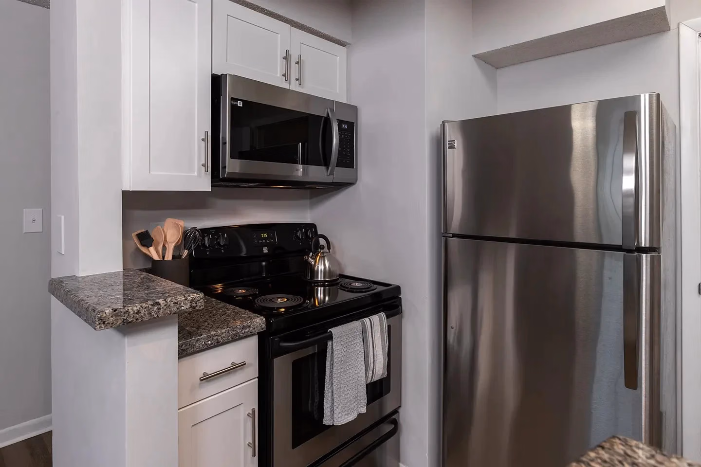 848 Mitchell, Arlington - Arlington, Texas, United States - Amenities