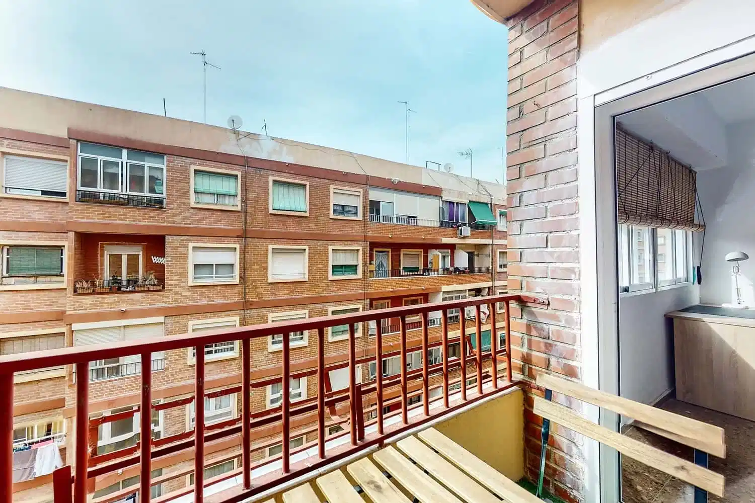 SPC 46019, Valencia - Valencia, Spain - Exterior