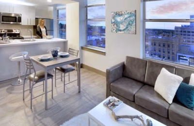 Sky Eleven, Springfield - Springfield, Missouri, United States - Common Area