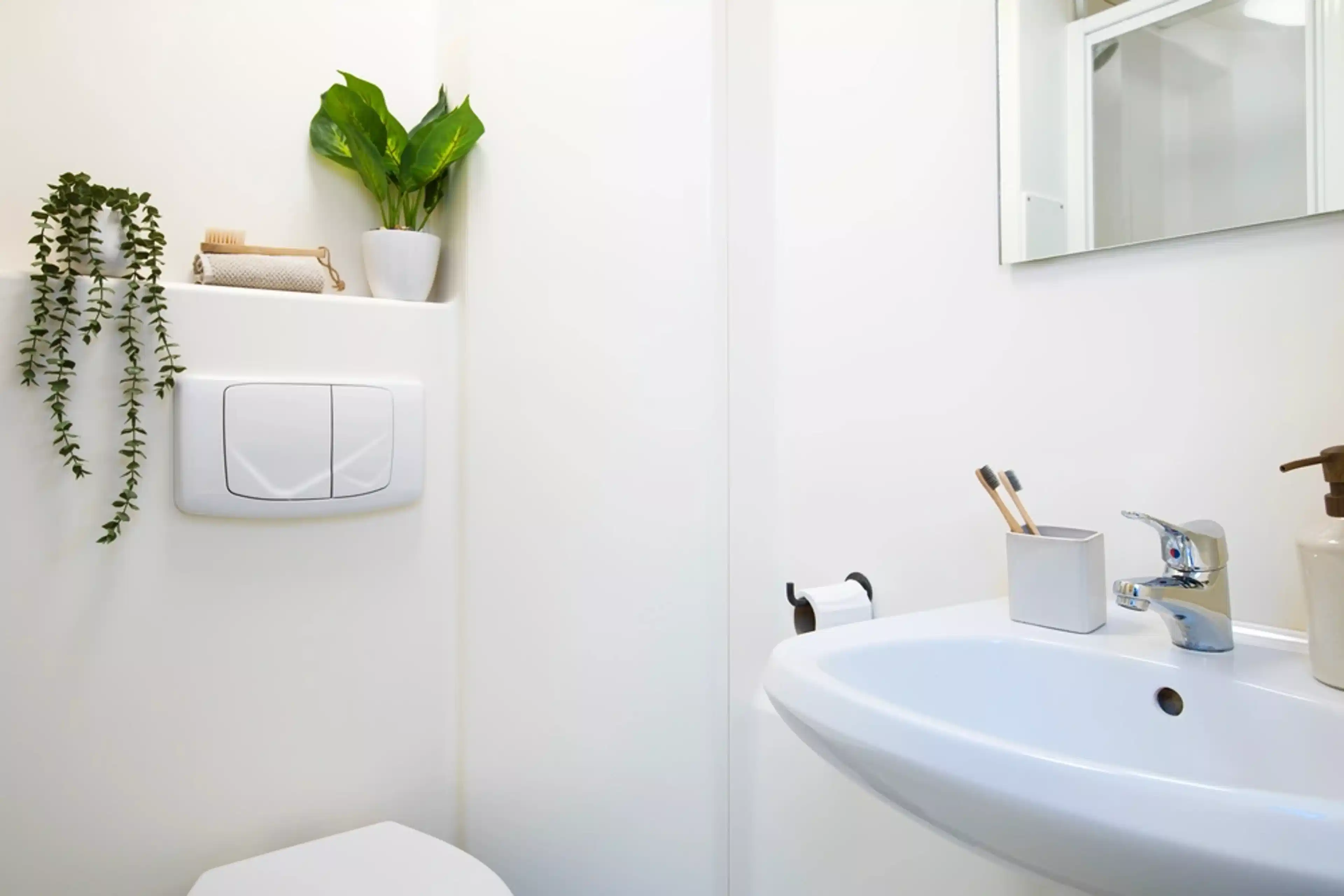 Common Area?w=400&h=260&fit=crop&q=40&auto=format&trim=auto