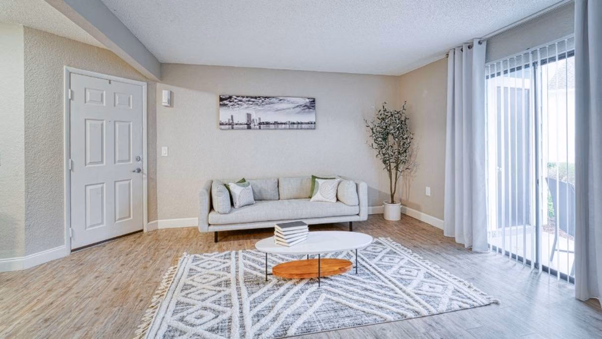 Phoenix, Orlando - Orlando, Florida, United States - Common Area