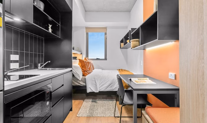 Bathroom?w=400&h=260&fit=crop&q=40&auto=format&trim=auto