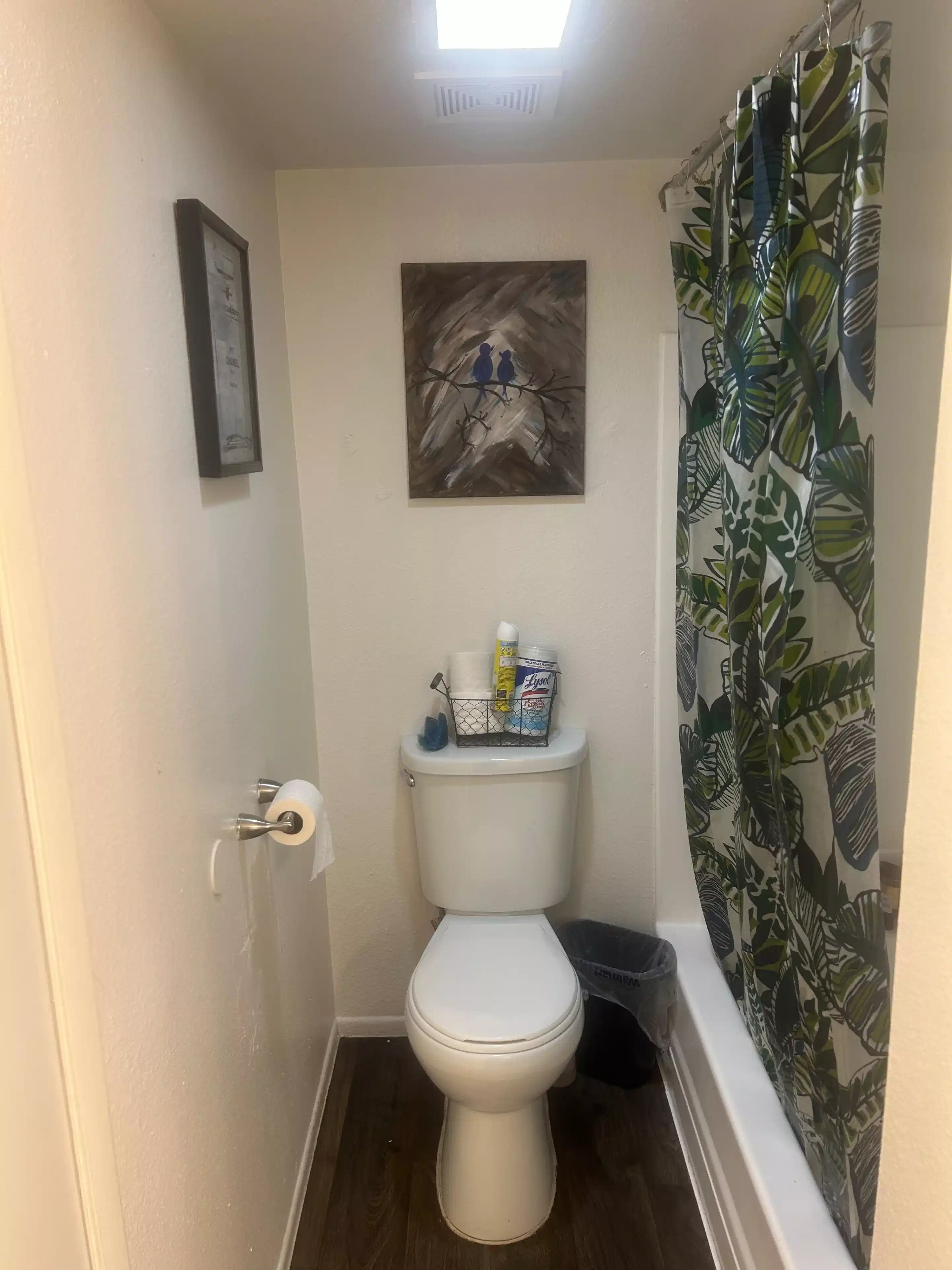 PDP 85017, Phoenix - Phoenix, Arizona, United States - #71570: Room in 1 Bed 2 Bath - Bathroom