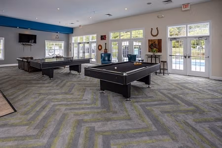 SQ Johnson City, Johnson City - Johnson City, Tennessee, United States - Amenities