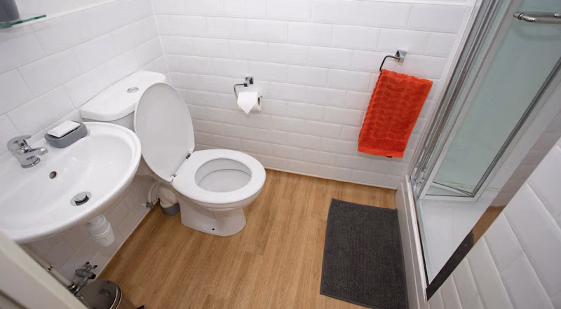 Common Area?w=400&h=260&fit=crop&q=40&auto=format&trim=auto