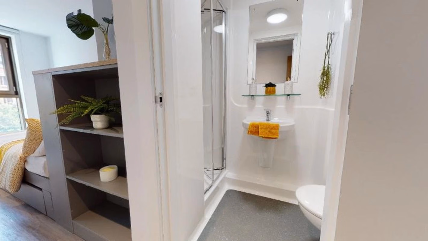 Amenities?w=400&h=260&fit=crop&q=40&auto=format&trim=auto