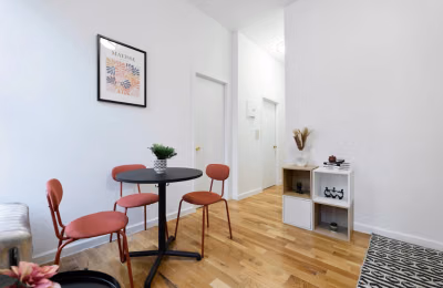 W 42nd St, New York - New York City, New York, United States - Common Area