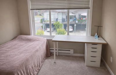 SPR V3R1M2, Surrey - Surrey, Canada - Bedroom