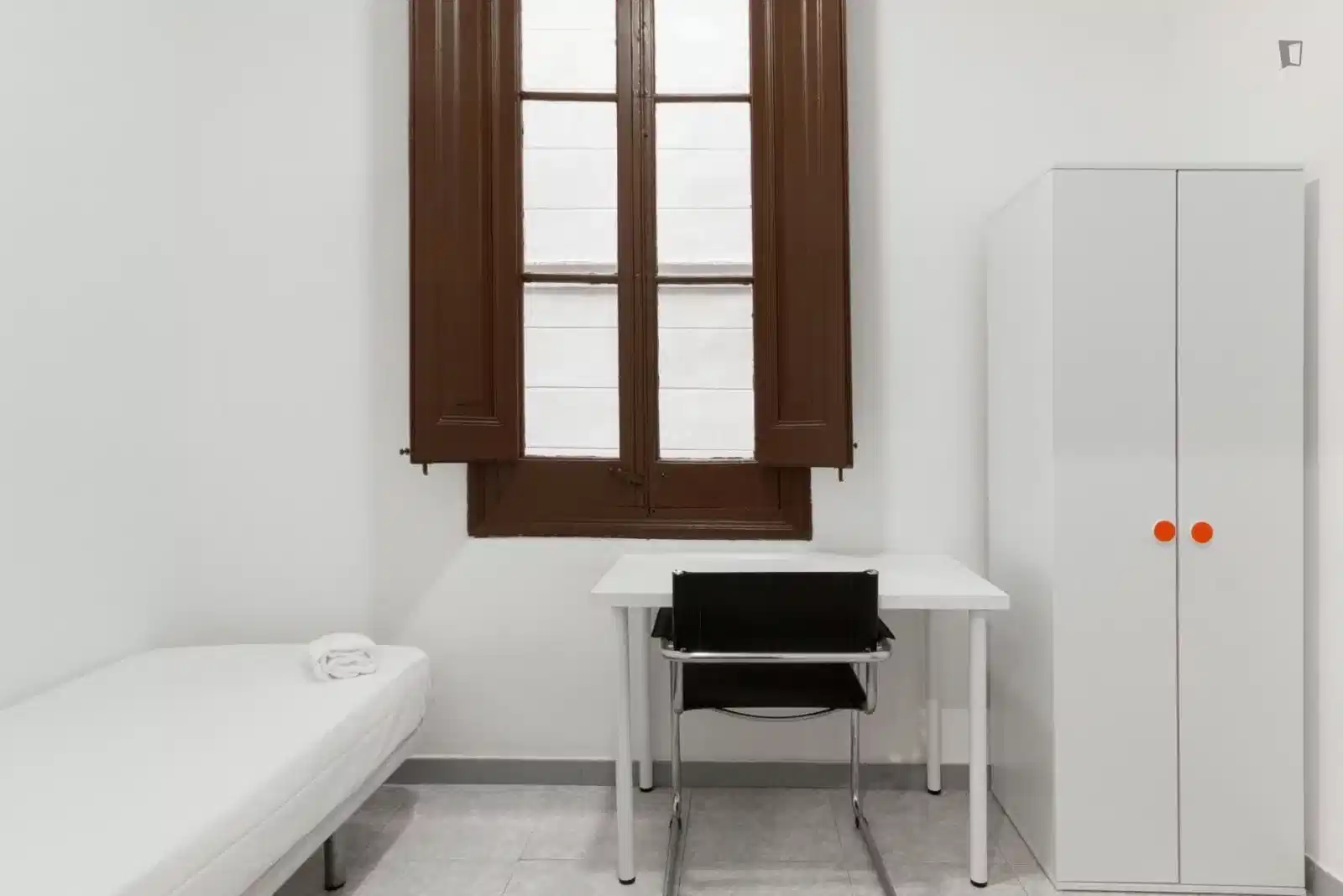 UNP 08002, Barcelona - Barcelona, Spain - Room in 11 Bed 2 Bath - Bedroom