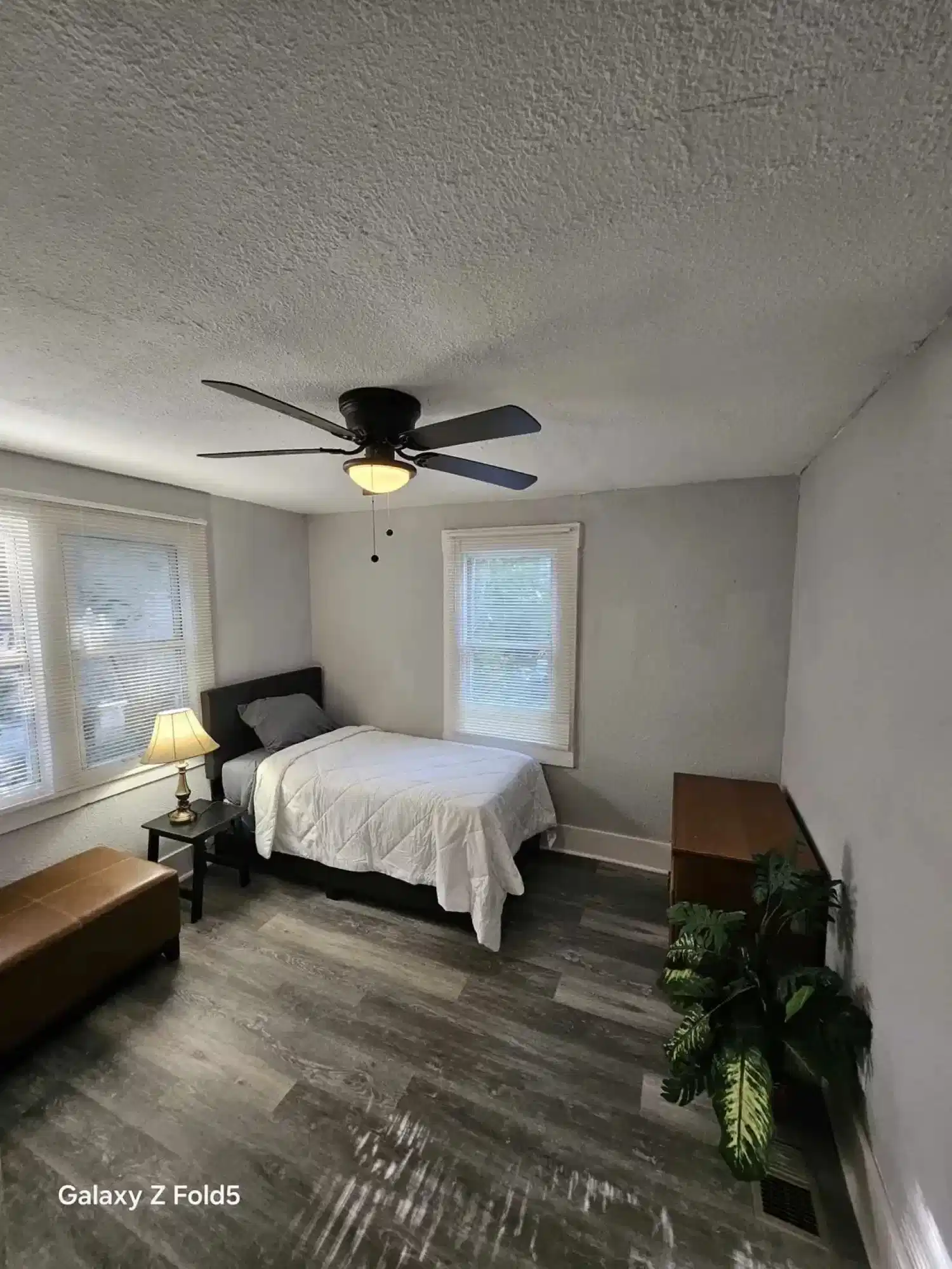 PDP 32206, Jacksonville - Jacksonville, Florida, United States - #43812: Room in 8 Bed 2 Bath - Bedroom