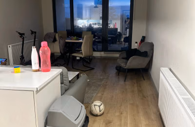 Room in a 2 Bedroom Apartment, 38 Ardhu, Roses Avenue, N Circular Rd, Kilrush, Limerick V94 342K - Limerick, Ireland - Amenities