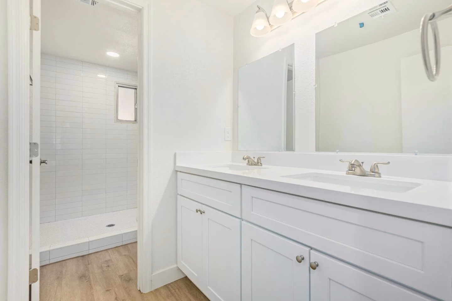 PDP 85033, Phoenix - Phoenix, Arizona, United States - #12777: Room in 8 Bed 3 Bath - Bathroom