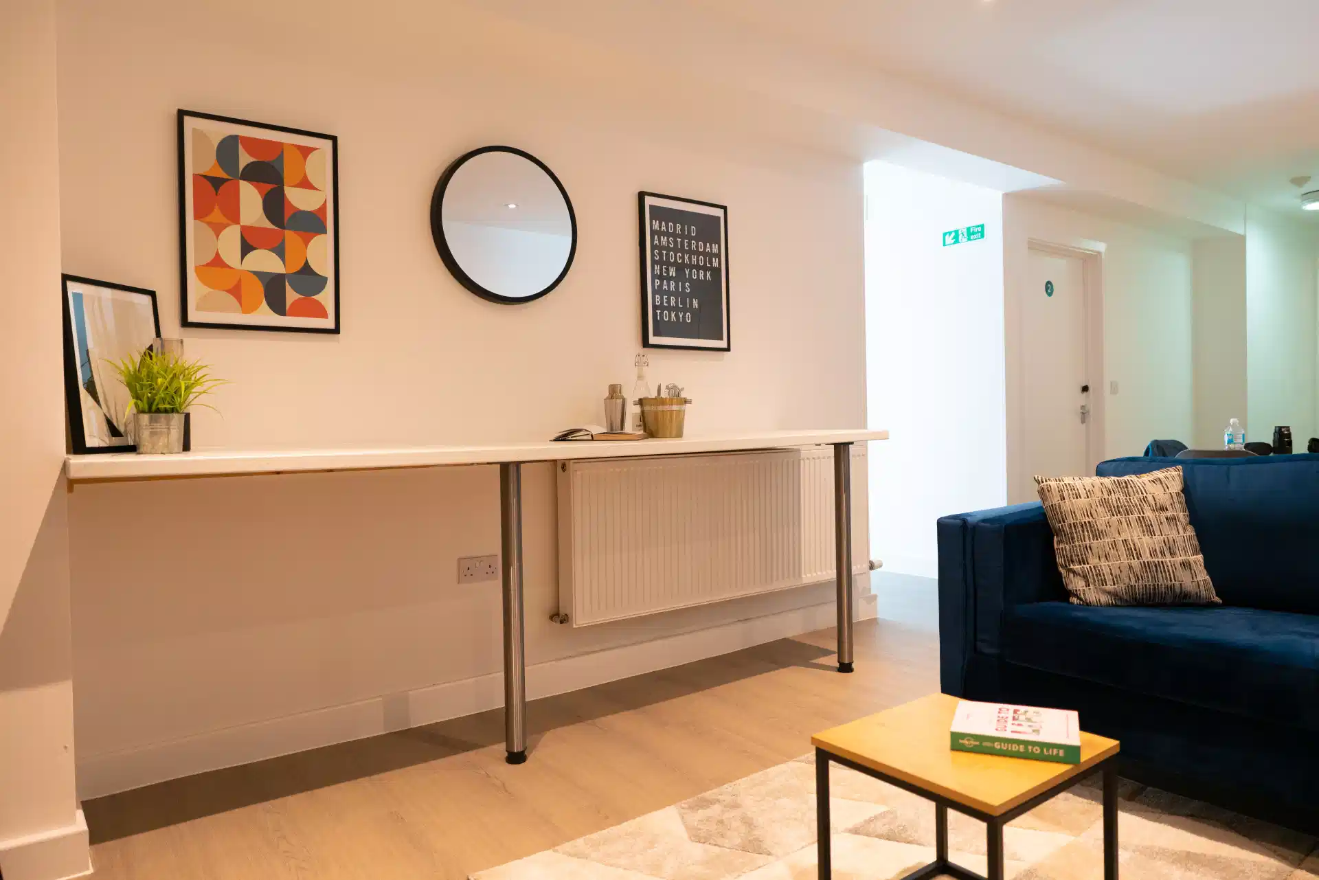 5 Bedroom 2 Bathroom Apartment - Kitchen?w=400&h=260&fit=crop&q=40&auto=format&trim=auto