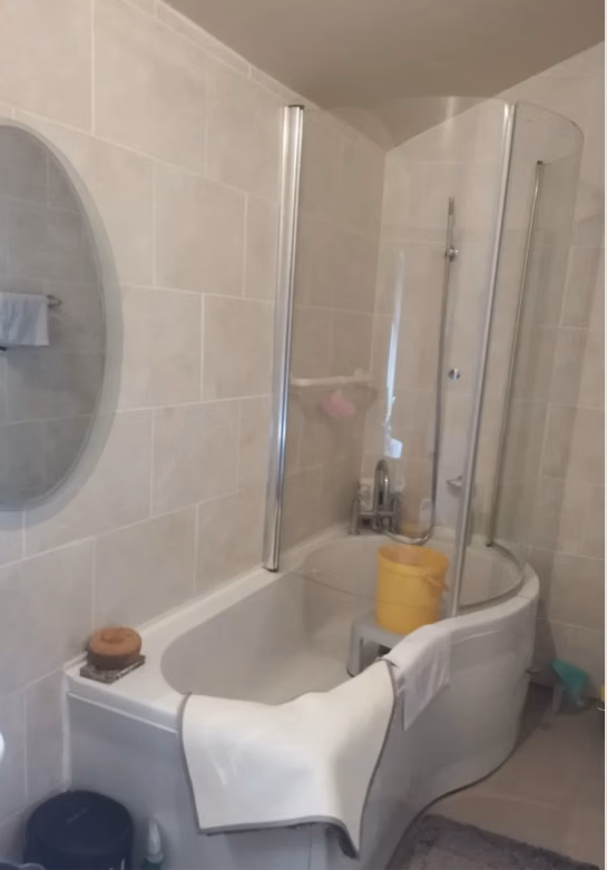 32 Blades Street, Lancaster - Lancaster, England, United Kingdom - Bathroom