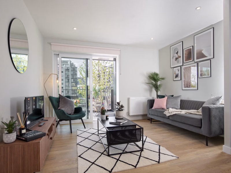 2 Bedroom Apartment, London - London, England, United Kingdom - Common Area