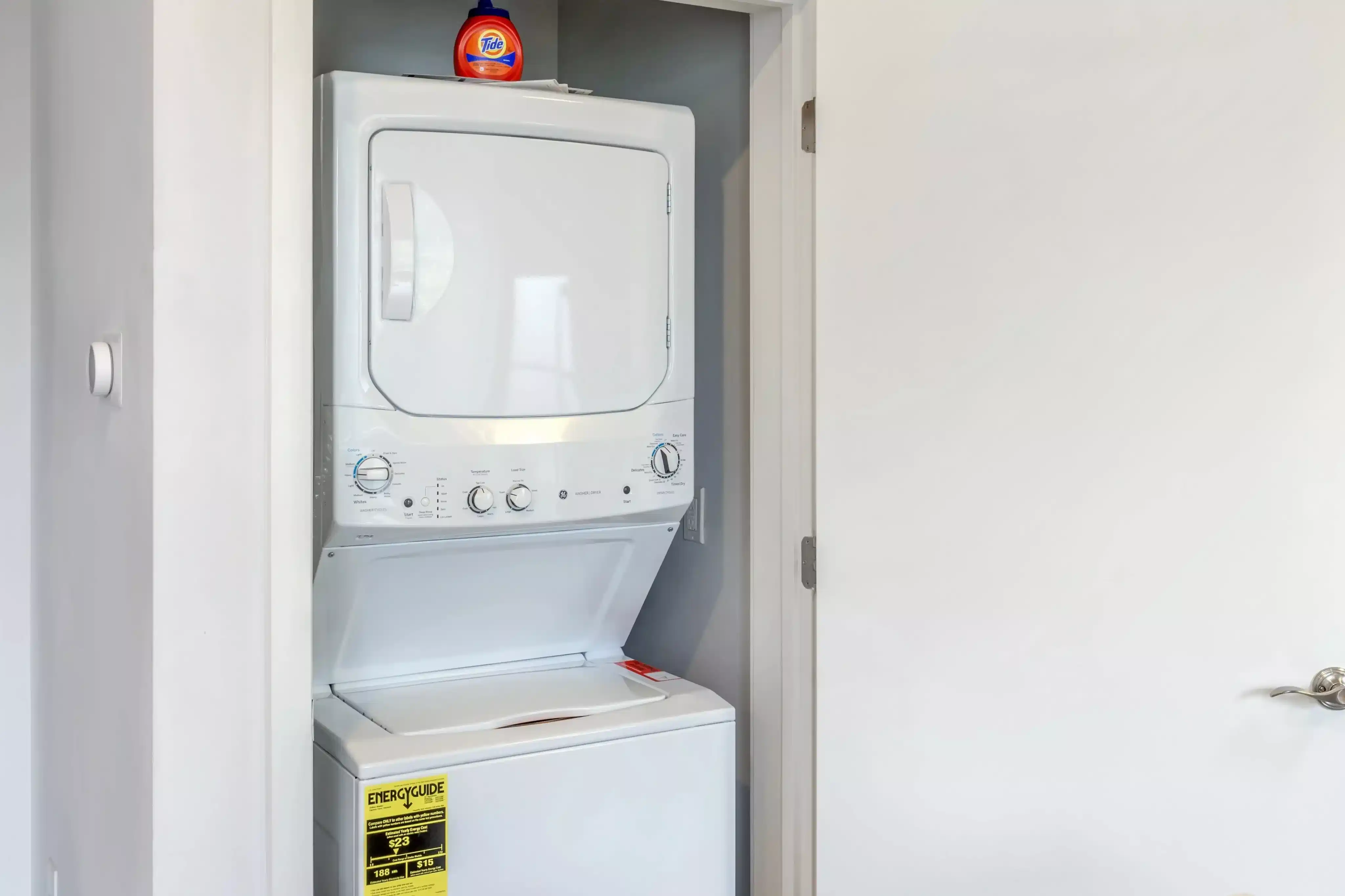 Live on Hillsborough, Raleigh - Raleigh, North Carolina, United States - Amenities