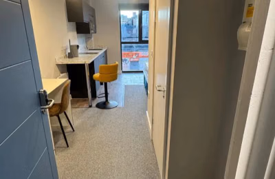 Cleveland Apartments, Wolverhampton - Wolverhampton, England, United Kingdom - Amenities