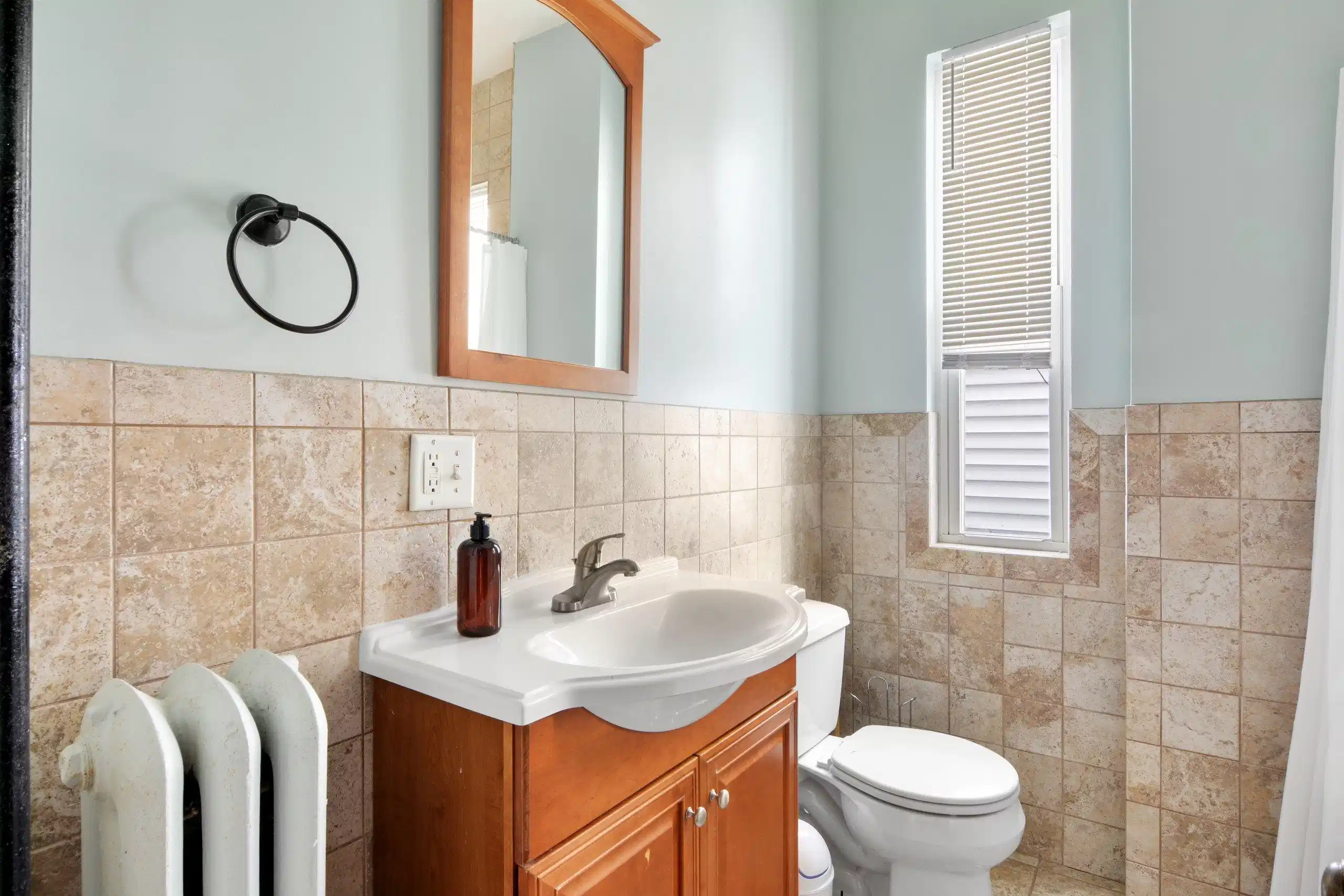 June Homes 02145, Boston - Boston, Massachusetts, United States - Bathroom