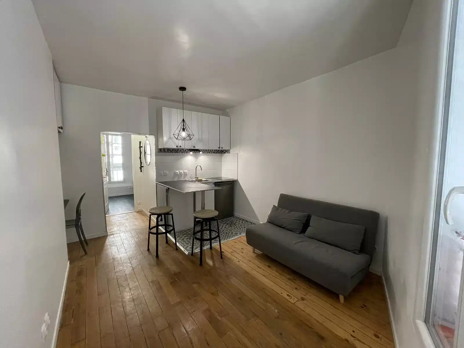 Studio (XP-99) - Bedroom?w=400&h=260&fit=crop&q=40&auto=format&trim=auto