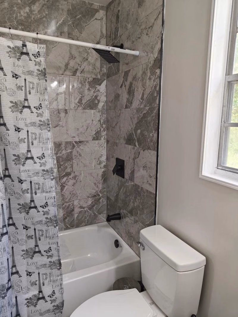 Amenities?w=400&h=260&fit=crop&q=40&auto=format&trim=auto