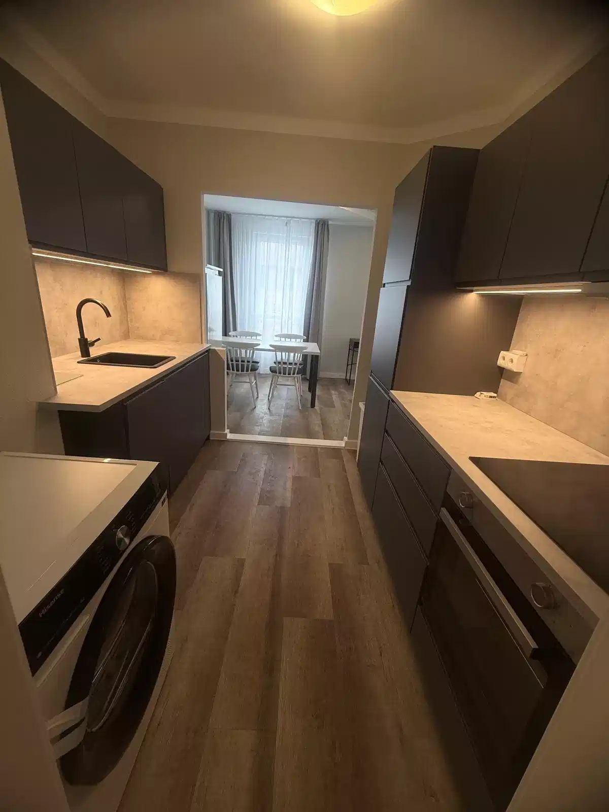 AR 10117, Berlin - Berlin, Germany - 3 Bedroom 1 Bathroom Apartment | 2~1134 Apt 602 - Kitchen