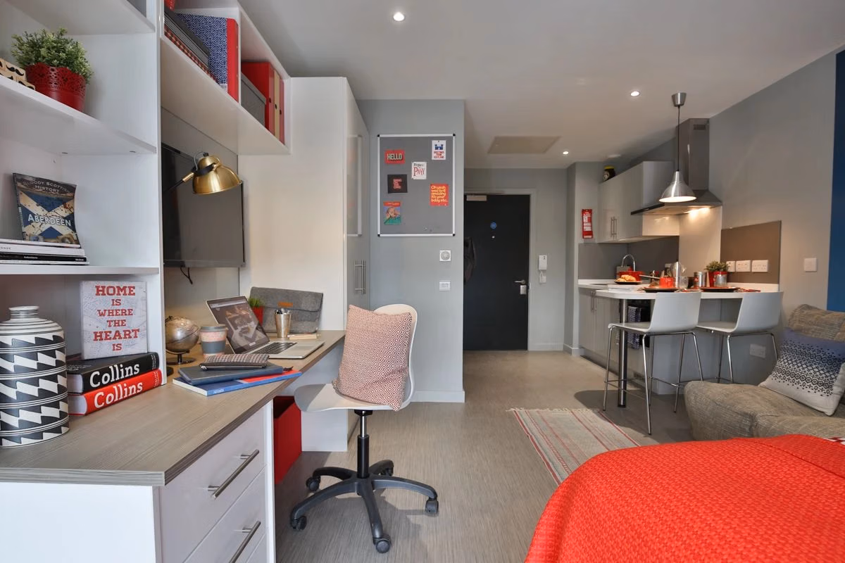 St Peter Studios, Aberdeen - Aberdeen, Scotland, United Kingdom - Amenities