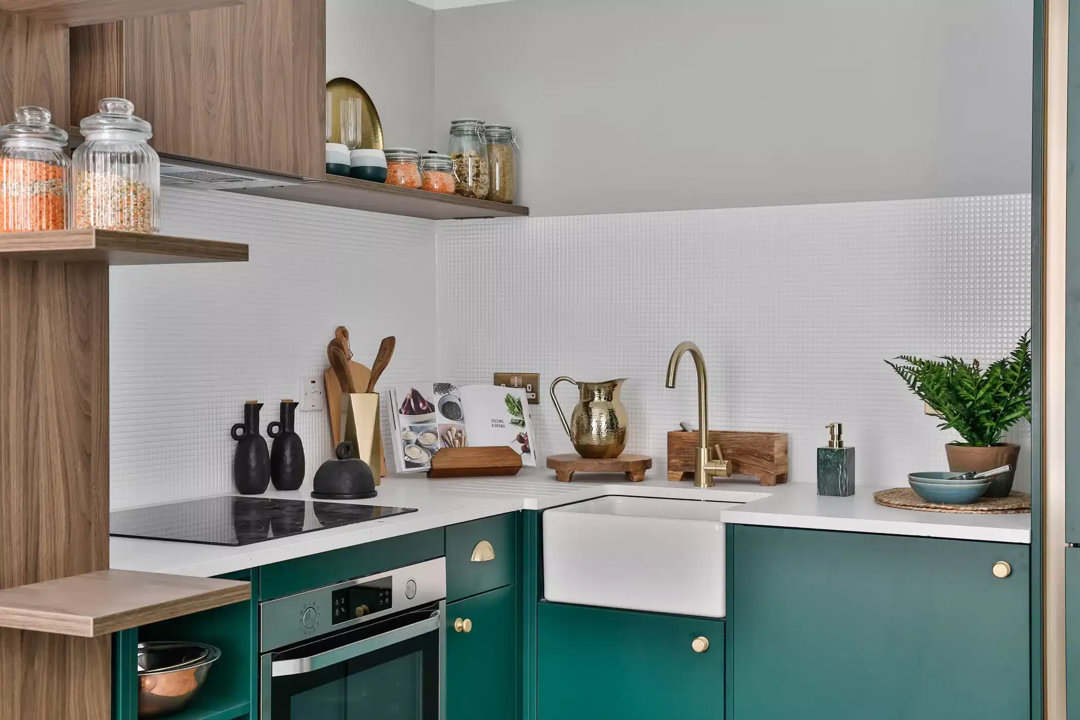 South Bridge, Edinburgh  - Edinburgh, Scotland, United Kingdom - Kitchen