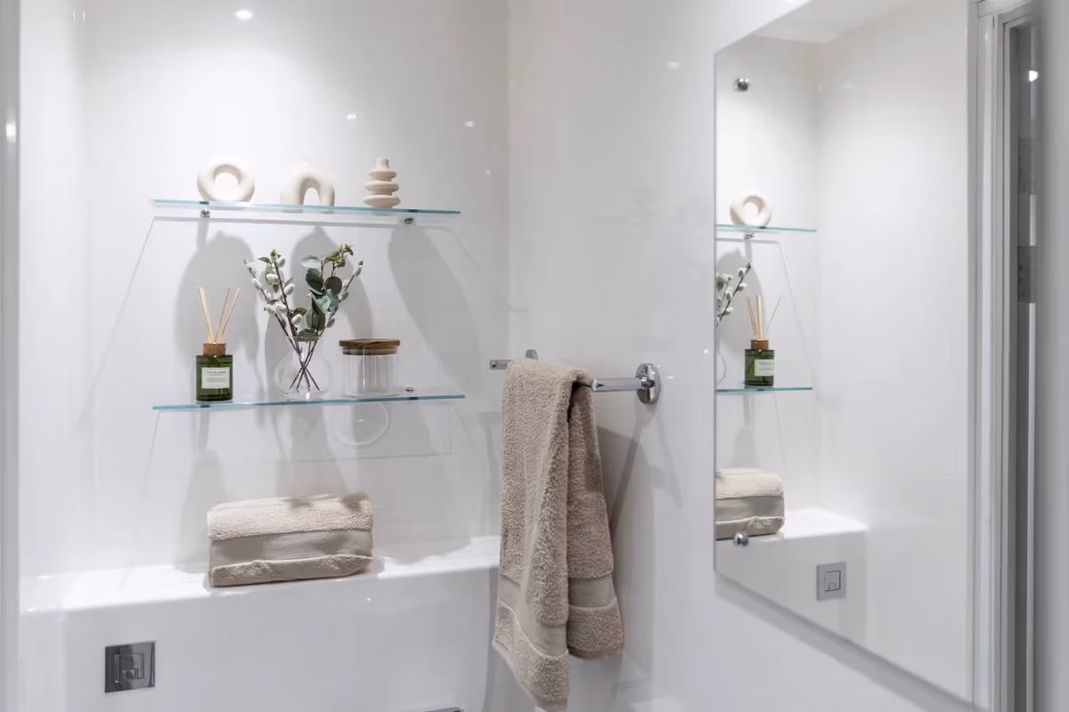 Kitchen?w=400&h=260&fit=crop&q=40&auto=format&trim=auto