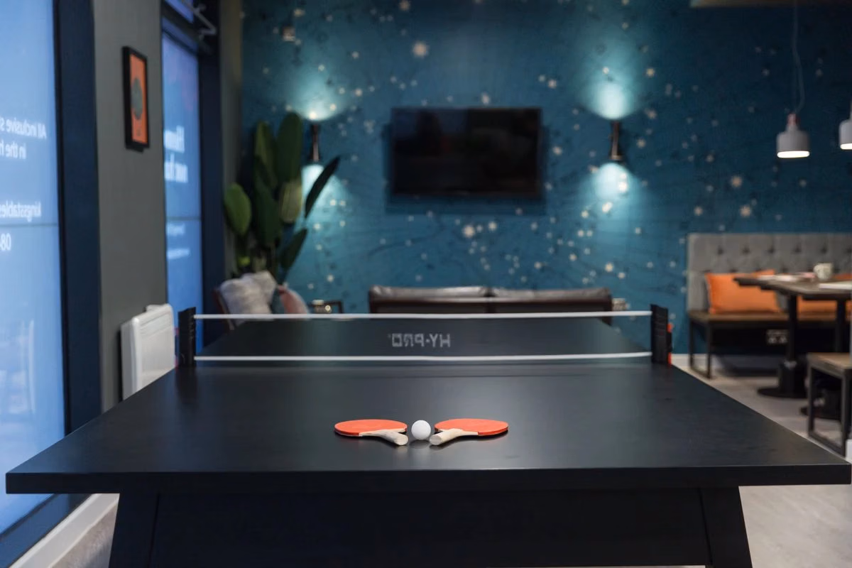 27 King's Stables Road, Edinburgh - Edinburgh, Scotland, United Kingdom - Amenities