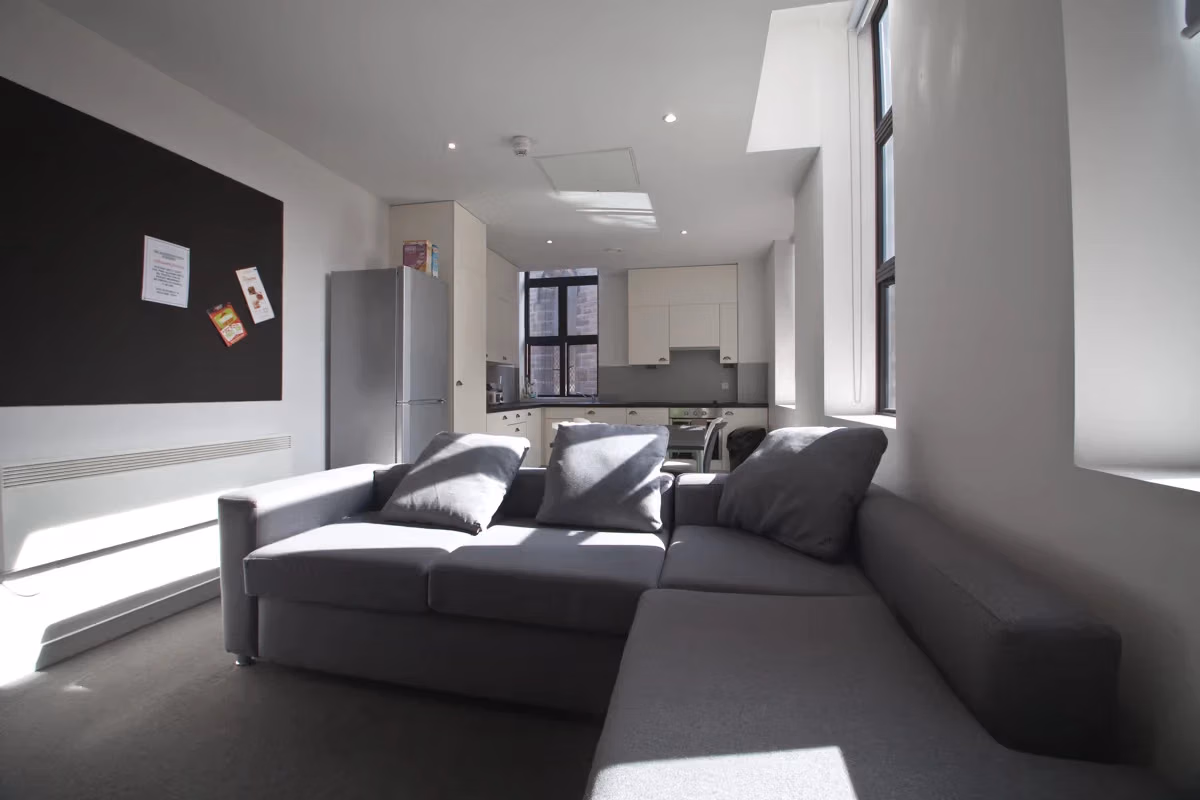 Classic Duplex - Amenities?w=400&h=260&fit=crop&q=40&auto=format&trim=auto