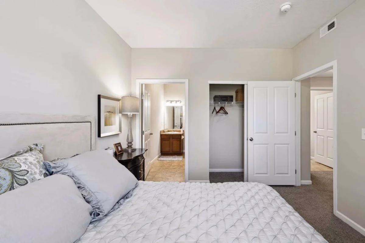 Residences at Central Park, Gahanna - Gahanna, Ohio, United States - Bedroom