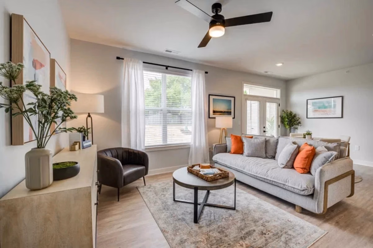 The Reserve of Sugarcreek, Dayton - Dayton, Ohio, United States - Amenities