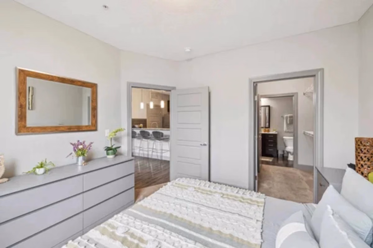 Trotters Park, Columbus - Columbus, Ohio, United States - Bedroom