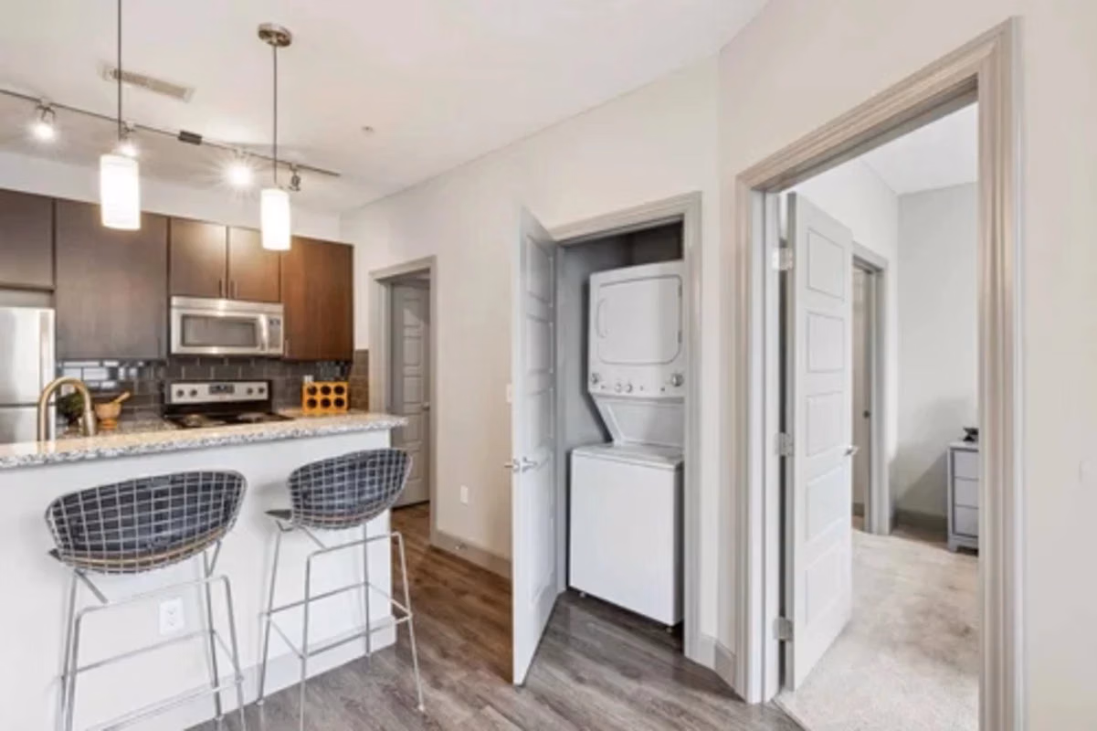 Trotters Park, Columbus - Columbus, Ohio, United States - Kitchen