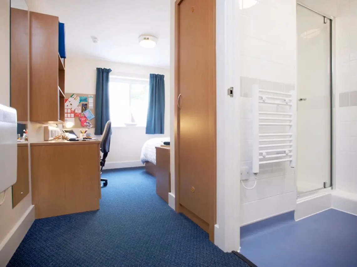 The Sidings, Penryn - Penryn, England, United Kingdom - Bathroom