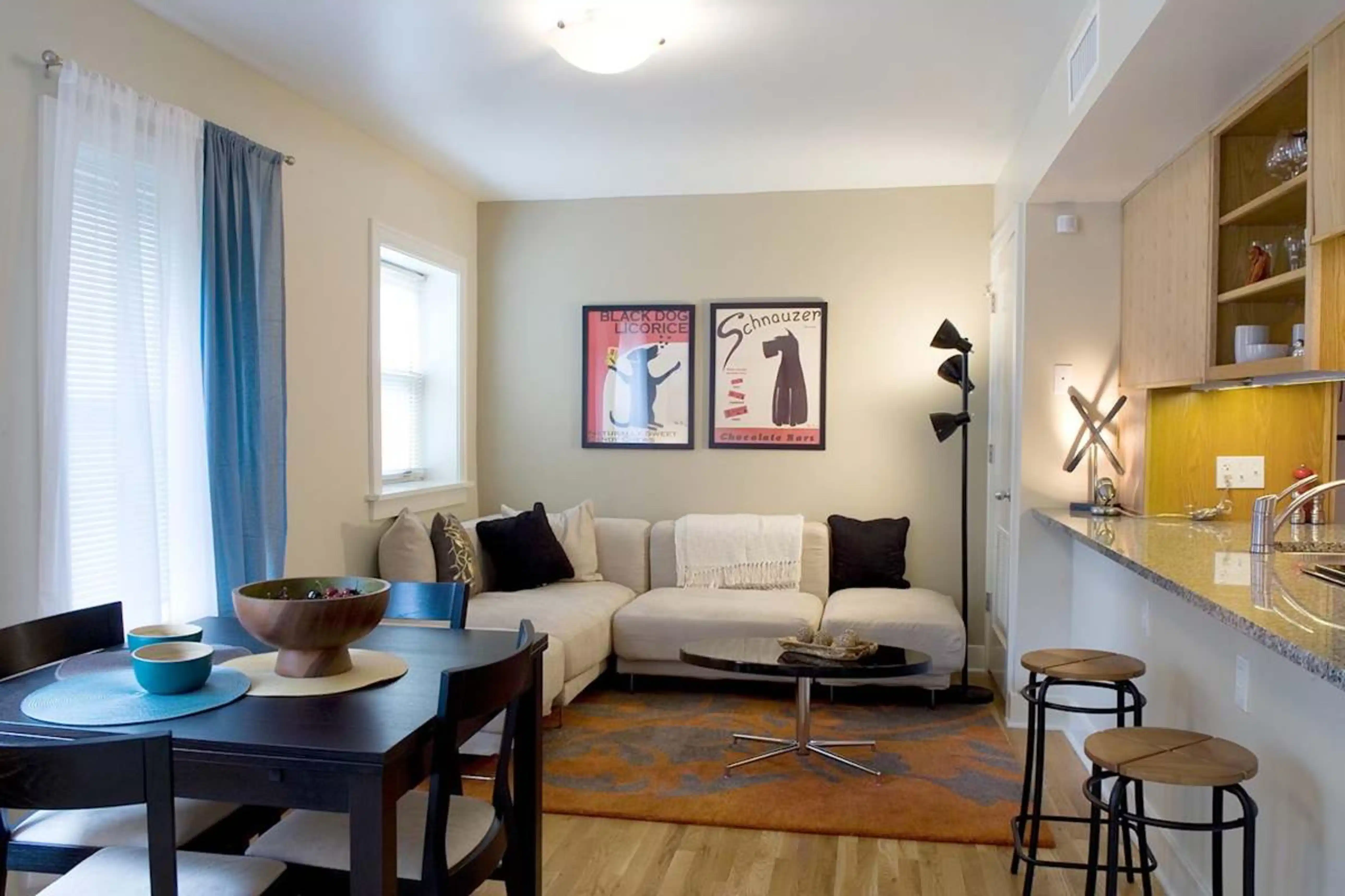 Gillham House, Kansas City - Kansas City, Kansas, United States - Common Area