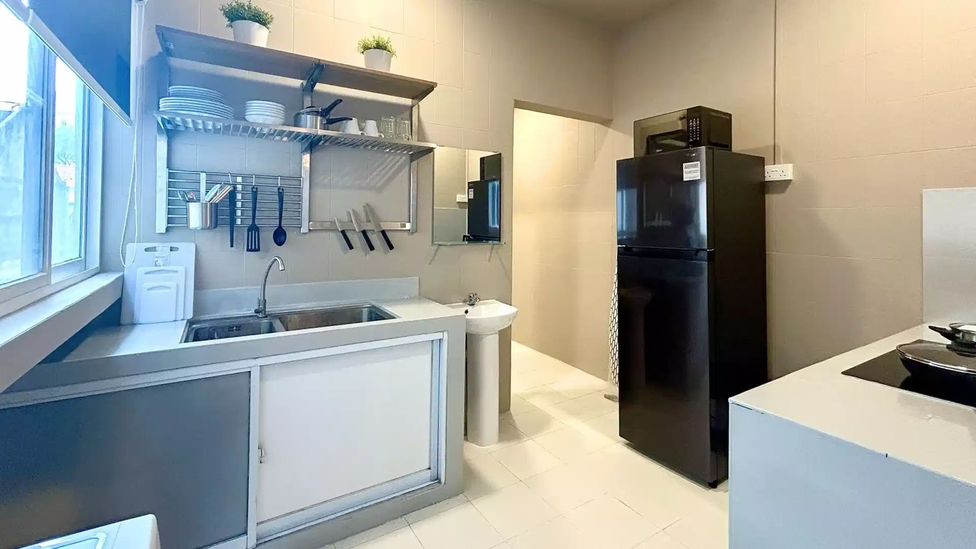 21A Lor 13 Geylang, Singapore - Singapore, Singapore - Kitchen