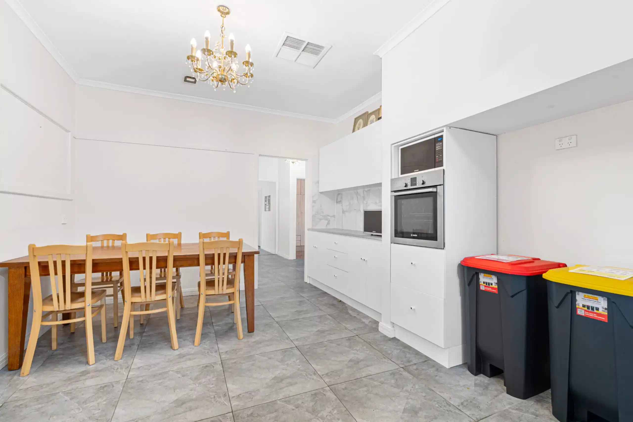 Rooming Houses,18 Waverley Road, Chadstone, Melbourne - Melbourne, Victoria, Australia - Single Room - Amenities