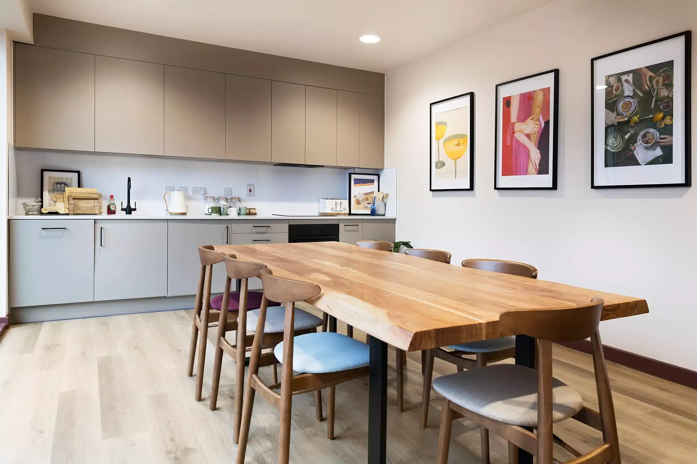 Burley Studios, Leeds - Leeds, England, United Kingdom - Amenities