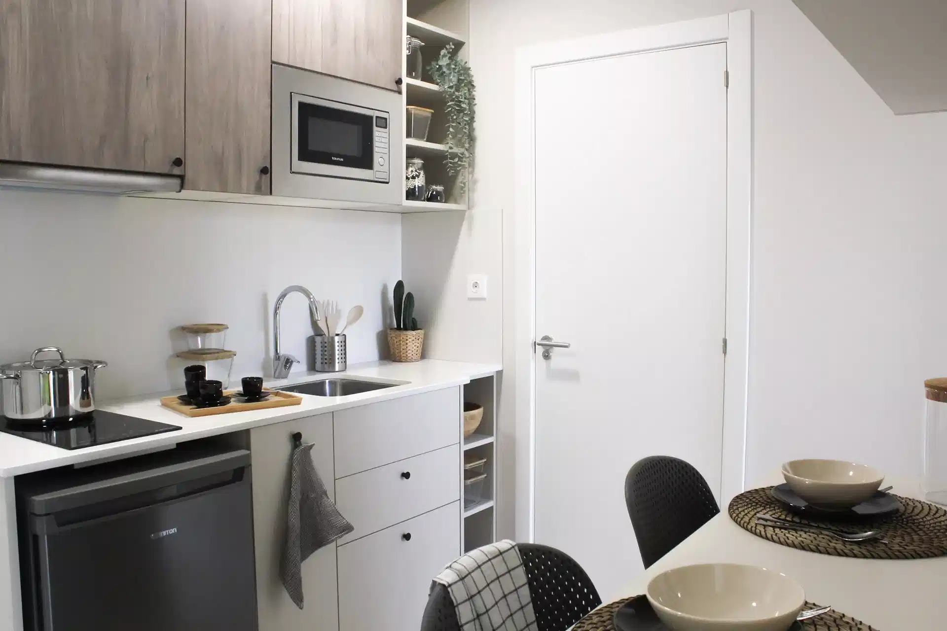 Amro Getafe, Madrid - Madrid, Spain - Twodio Standard - Kitchen
