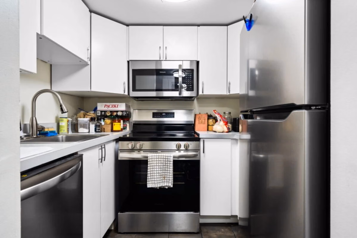 Haven on Geddes, Ann Arbor - Ann Arbor, Michigan, United States - Kitchen