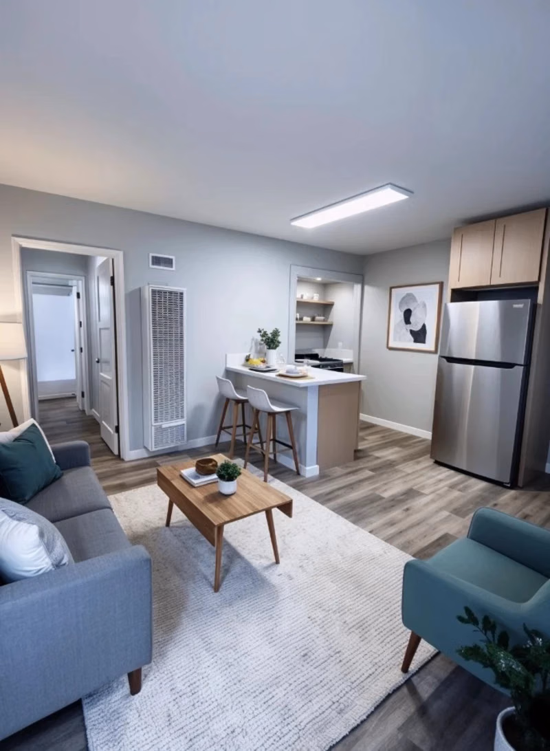 Strathmore Veteran, Los Angeles - Los Angeles, California, United States - Kitchen