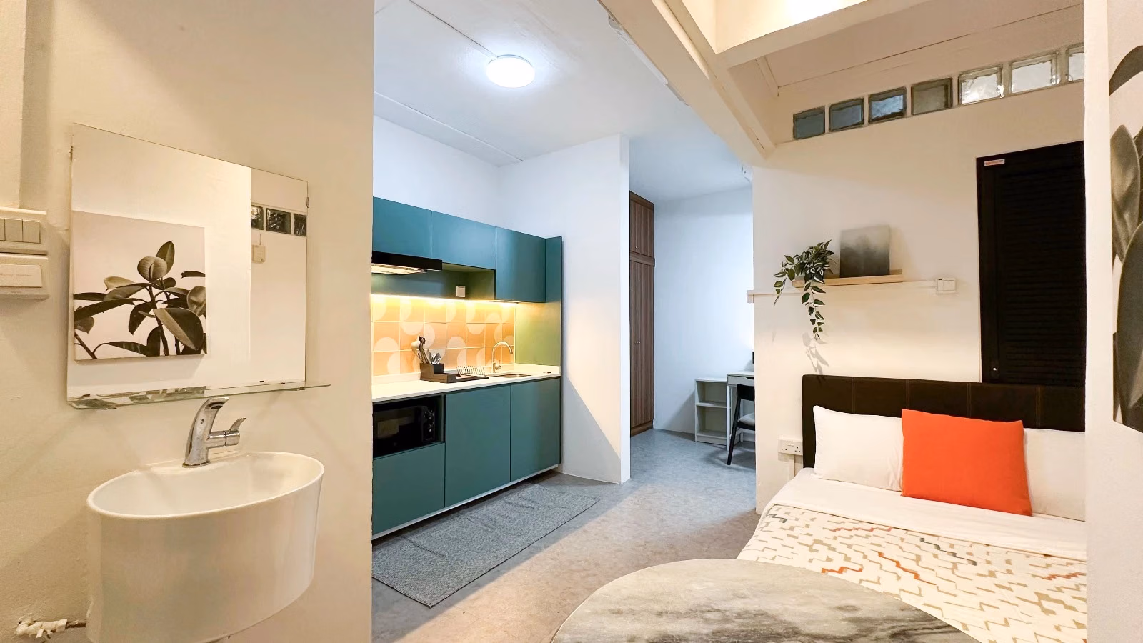 Room In A 5 Bedroom Apartment, 100 Oxley Rise, Singapore 238701 - Singapore, Singapore - Bedroom
