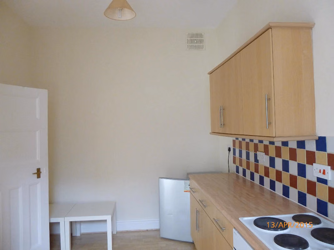 1 Bedroom Flat - Bathroom?w=400&h=260&fit=crop&q=40&auto=format&trim=auto