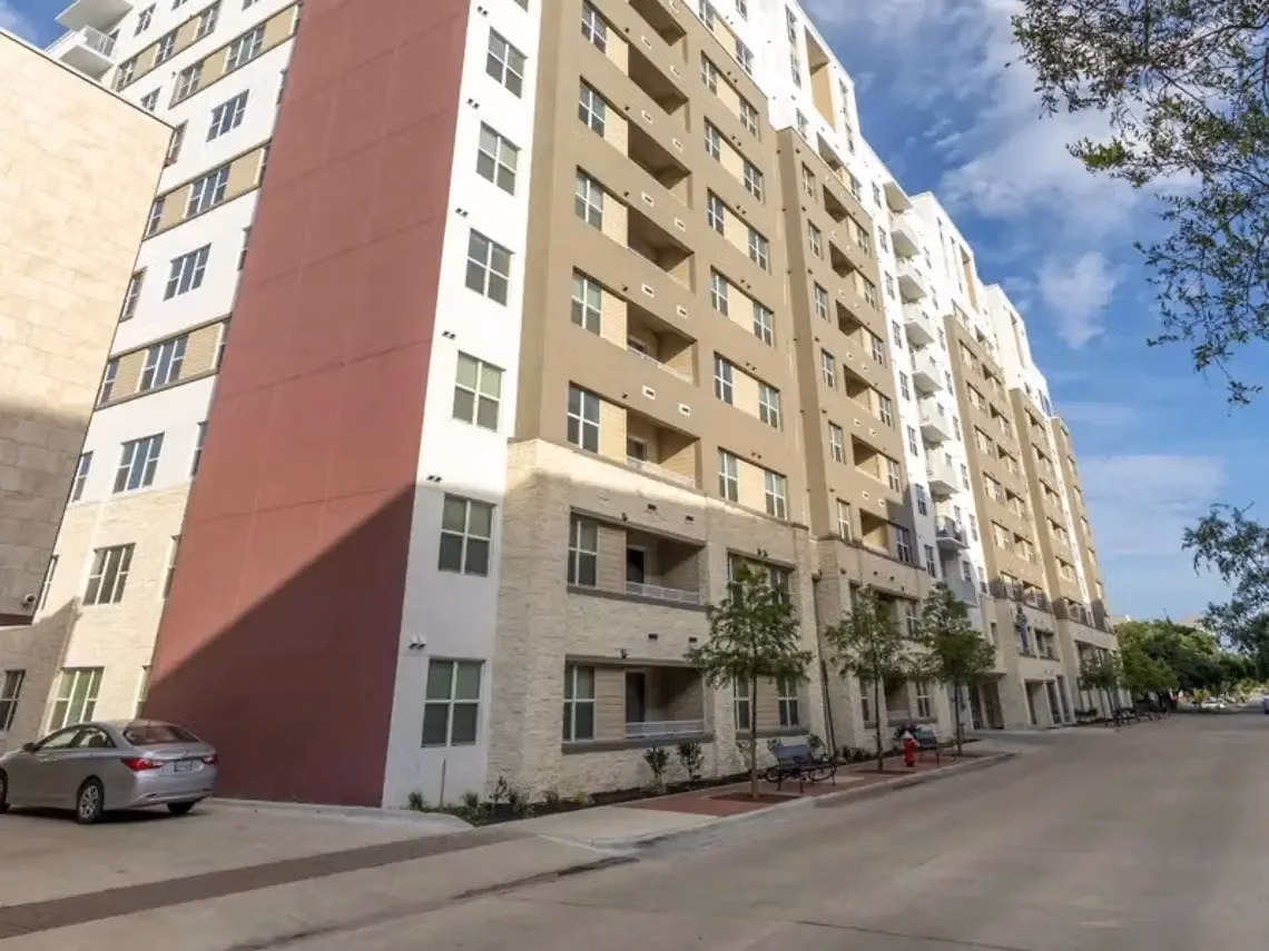 Apex, College Station - College Station, Texas, United States - Exterior